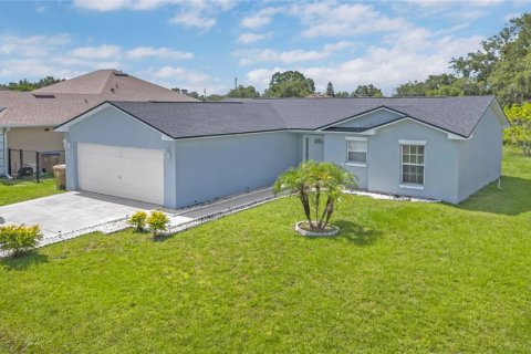 Villa ou maison à vendre à Kissimmee, Floride: 3 chambres, 116.69 m2 № 1791499 - photo 2
