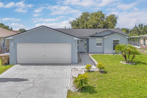 Villa ou maison à vendre à Kissimmee, Floride: 3 chambres, 116.69 m2 № 1791499 - photo 1