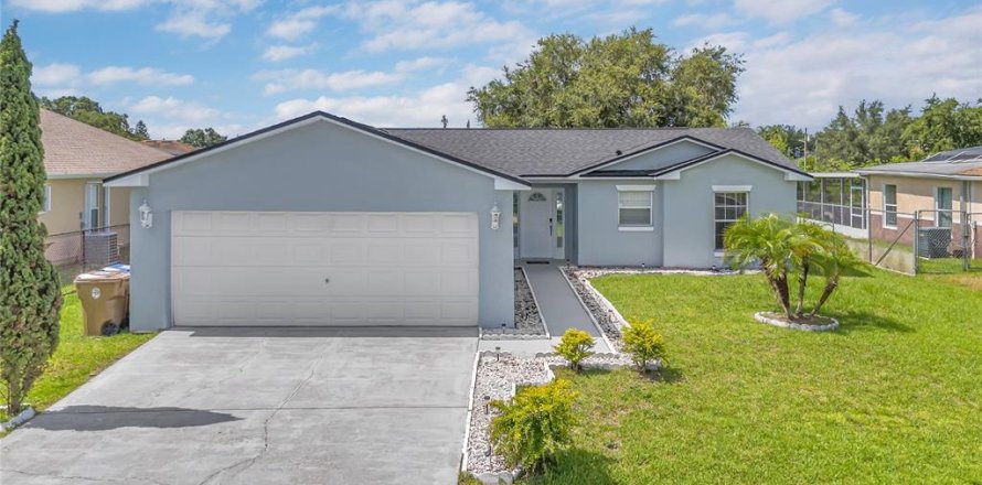 Villa ou maison à Kissimmee, Floride 3 chambres, 116.69 m2 № 1791499