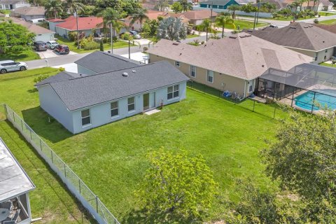Villa ou maison à vendre à Kissimmee, Floride: 3 chambres, 116.69 m2 № 1791499 - photo 21