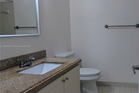 Condo in Weston, Florida, 2 bedrooms  № 1952468 - photo 10