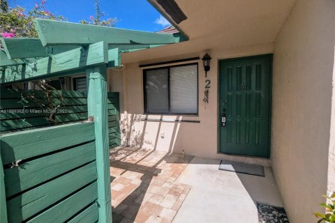 Condo in Weston, Florida, 2 bedrooms  № 1952468 - photo 3