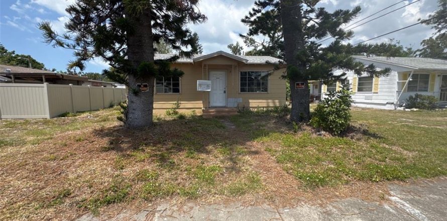 Casa en Gulfport, Florida 3 dormitorios, 94.76 m2 № 1902273