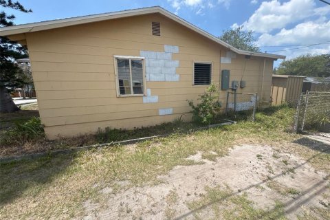 Casa en venta en Gulfport, Florida, 3 dormitorios, 94.76 m2 № 1902273 - foto 3