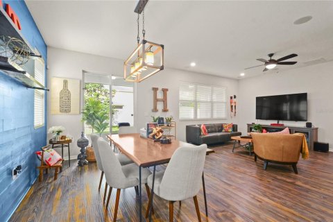 House in Winter Garden, Florida 3 bedrooms, 196.95 sq.m. № 1718719 - photo 22