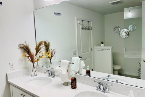 Townhouse in Davenport, Florida 3 bedrooms, 150.69 sq.m. № 2155802 - photo 26