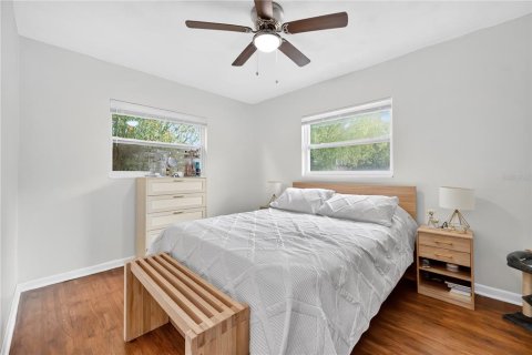 Villa ou maison à vendre à Valrico, Floride: 5 chambres, 164.9 m2 № 2202309 - photo 13