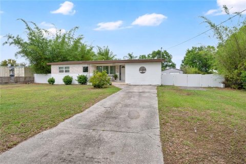 Villa ou maison à vendre à Valrico, Floride: 5 chambres, 164.9 m2 № 2202309 - photo 2