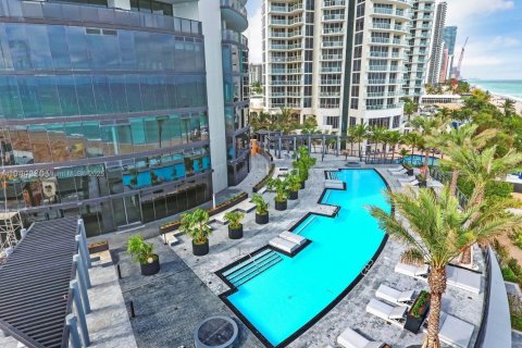 Condo in Sunny Isles Beach, Florida, 3 bedrooms № 2018513 - photo 6
