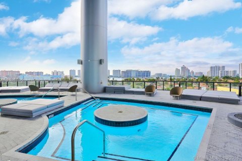Condo in Sunny Isles Beach, Florida, 3 bedrooms № 2018513 - photo 8
