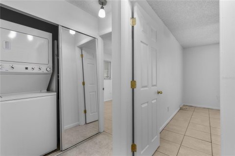 House in Lehigh Acres, Florida 2 bedrooms, 75.81 sq.m. № 2222917 - photo 29