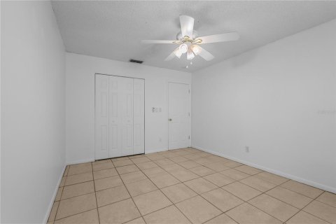 House in Lehigh Acres, Florida 2 bedrooms, 75.81 sq.m. № 2222917 - photo 28