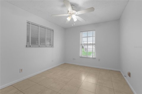 House in Lehigh Acres, Florida 2 bedrooms, 75.81 sq.m. № 2222917 - photo 27