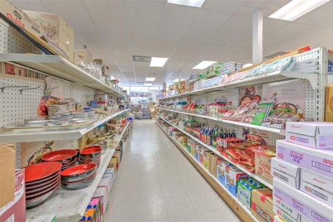 Купить коммерческую недвижимость в Лейкленд, Флорида 1227.98м2, № 1773212 - фото 7