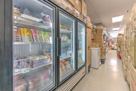 Купить коммерческую недвижимость в Лейкленд, Флорида 1227.98м2, № 1773212 - фото 20