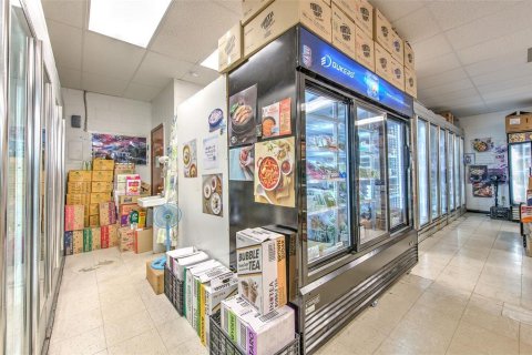 Купить коммерческую недвижимость в Лейкленд, Флорида 1227.98м2, № 1773212 - фото 22