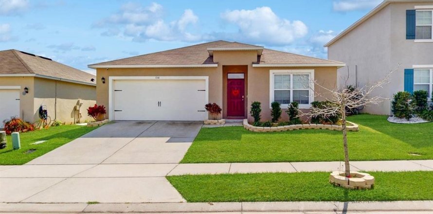 Villa ou maison à Haines City, Floride 4 chambres, 173.45 m2 № 1565179