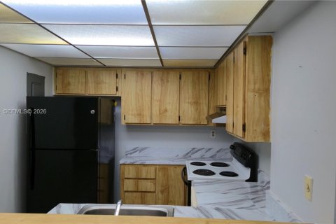 Apartment in Miami, Florida 2 bedrooms, 72 sq.m. № 2060823 - photo 5