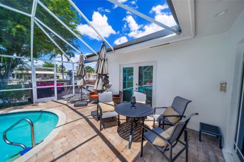 Casa en venta en Pompano Beach, Florida, 4 dormitorios, 197.14 m2 № 2074558 - foto 7