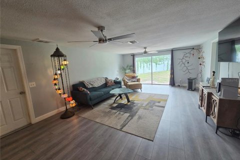 Villa ou maison à vendre à Port Richey, Floride: 3 chambres, 159.05 m2 № 2224936 - photo 8