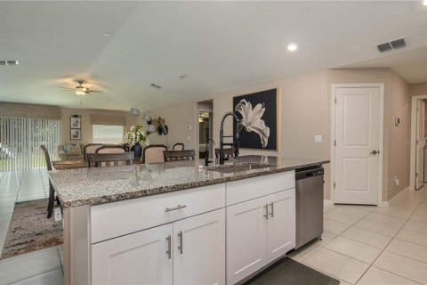 Villa ou maison à vendre à Bartow, Floride: 4 chambres, 205.31 m2 № 1782570 - photo 4