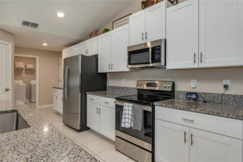 Villa ou maison à vendre à Bartow, Floride: 4 chambres, 205.31 m2 № 1782570 - photo 3