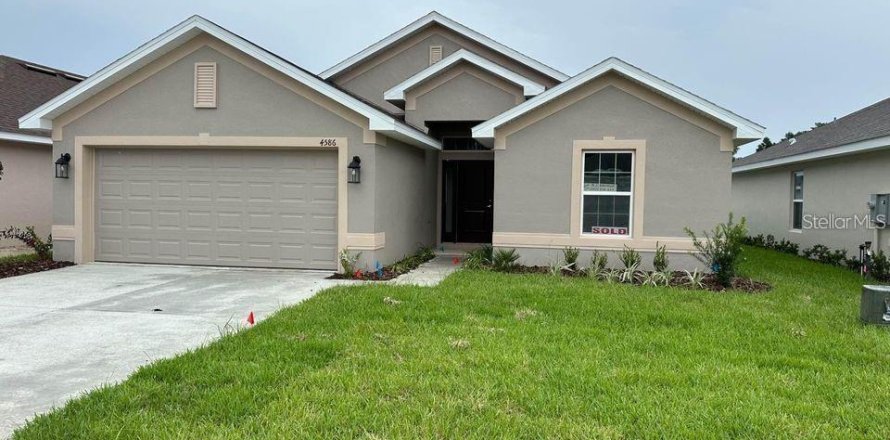 Casa en Ocala, Florida 4 dormitorios, 152.27 m2 № 1686697