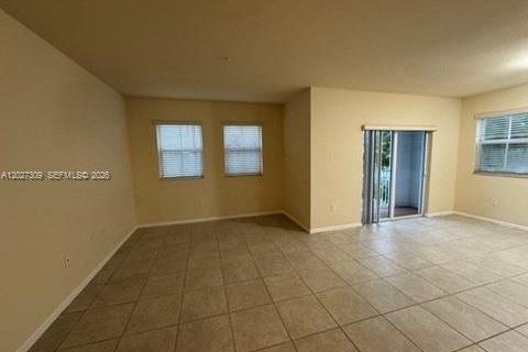 Apartment in Doral, Florida 2 bedrooms, 111.95 sq.m. № 2077923 - photo 19