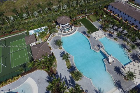 Apartment in Doral, Florida 2 bedrooms, 111.95 sq.m. № 2077923 - photo 14