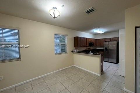 Apartment in Doral, Florida 2 bedrooms, 111.95 sq.m. № 2077923 - photo 20