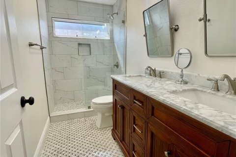 Villa ou maison à vendre à Odessa, Floride: 4 chambres, 218.88 m2 № 2216131 - photo 16