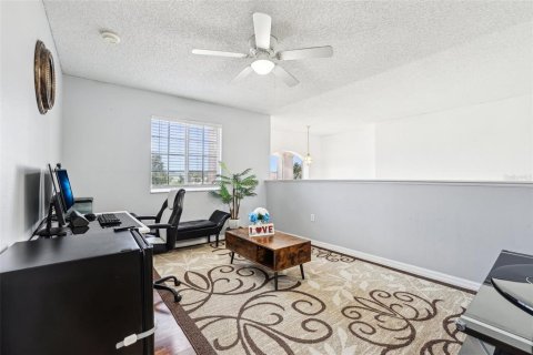 House in Kissimmee, Florida 4 bedrooms, 264.49 sq.m. № 1743751 - photo 6