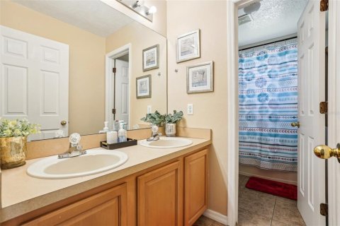 House in Kissimmee, Florida 4 bedrooms, 264.49 sq.m. № 1743751 - photo 27