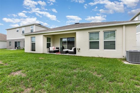 House in Winter Haven, Florida 3 bedrooms, 133.78 sq.m. № 1769057 - photo 20