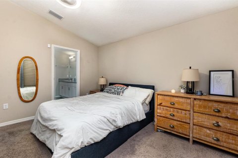 House in Winter Haven, Florida 3 bedrooms, 133.78 sq.m. № 1769057 - photo 10