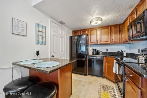 Copropriété à vendre à Cape Canaveral, Floride: 1 chambre, 66.7 m2 № 1670941 - photo 7