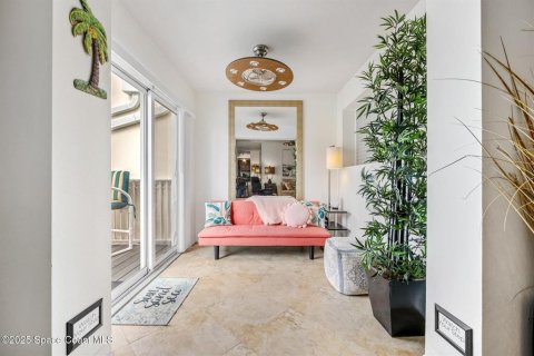Copropriété à vendre à Cape Canaveral, Floride: 1 chambre, 66.7 m2 № 1670941 - photo 11