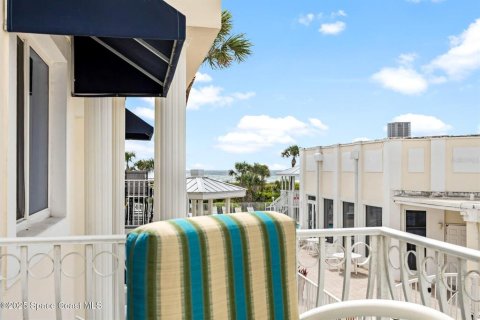 Copropriété à vendre à Cape Canaveral, Floride: 1 chambre, 66.7 m2 № 1670941 - photo 21