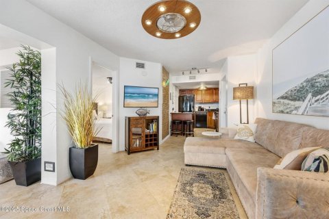Copropriété à vendre à Cape Canaveral, Floride: 1 chambre, 66.7 m2 № 1670941 - photo 6