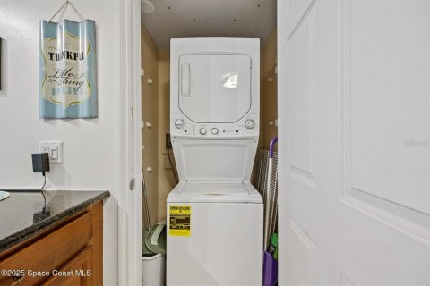 Copropriété à vendre à Cape Canaveral, Floride: 1 chambre, 66.7 m2 № 1670941 - photo 19