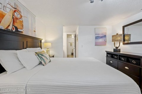 Copropriété à vendre à Cape Canaveral, Floride: 1 chambre, 66.7 m2 № 1670941 - photo 13