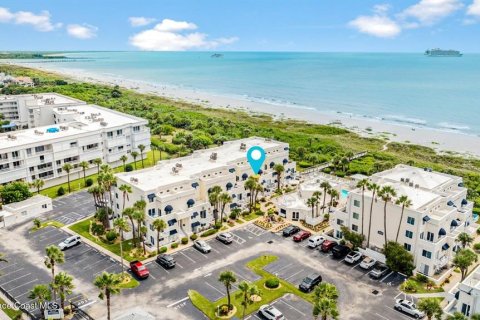 Copropriété à vendre à Cape Canaveral, Floride: 1 chambre, 66.7 m2 № 1670941 - photo 2