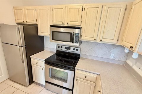 Condo in Maitland, Florida, 2 bedrooms  № 1843300 - photo 28