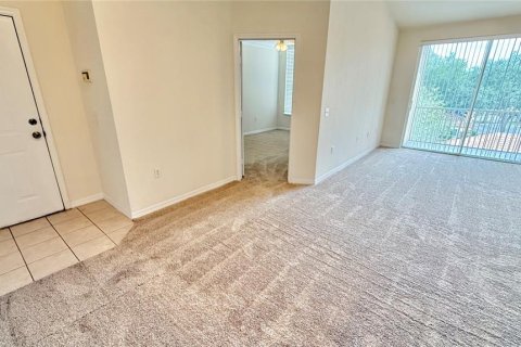 Condo in Maitland, Florida, 2 bedrooms  № 1843300 - photo 6