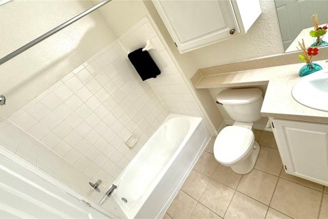 Condo in Maitland, Florida, 2 bedrooms  № 1843300 - photo 16