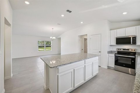 Villa ou maison à vendre à Mount Dora, Floride: 3 chambres, 140.38 m2 № 2408813 - photo 7
