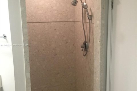 Copropriété à louer à Miami Beach, Floride: 3 chambres, 198.81 m2 № 2051583 - photo 17