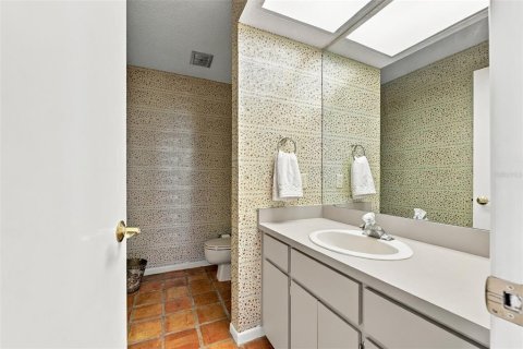 Townhouse in Treasure Island, Florida 2 bedrooms, 188.13 sq.m. № 2379730 - photo 28