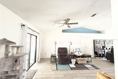 House in Lakeland, Florida 3 bedrooms, 135.82 sq.m. № 1722203 - photo 11