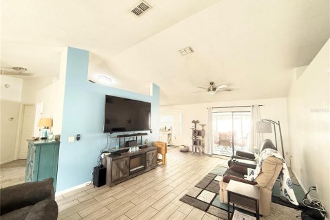House in Lakeland, Florida 3 bedrooms, 135.82 sq.m. № 1722203 - photo 15